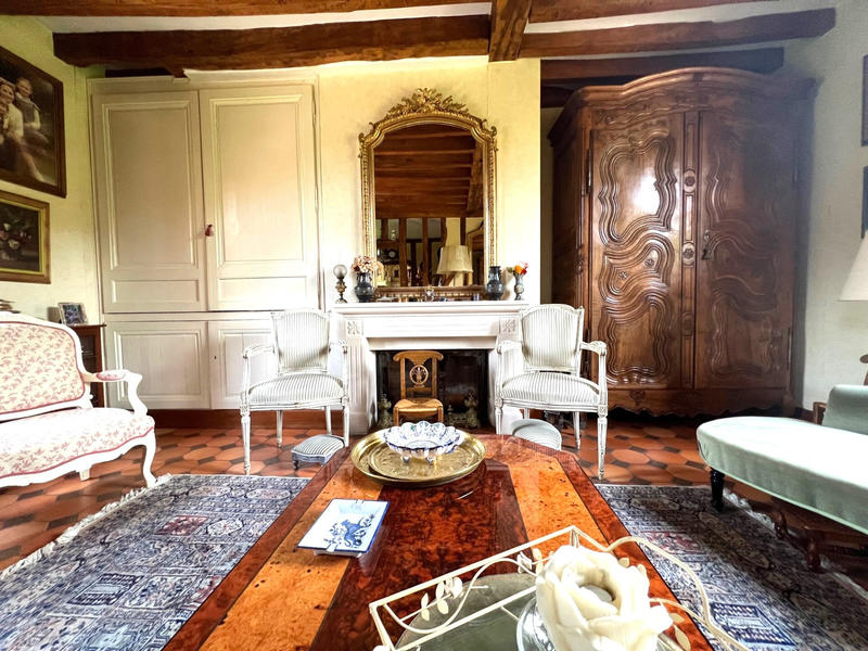 Propriété - 132 m² - 7 pièces