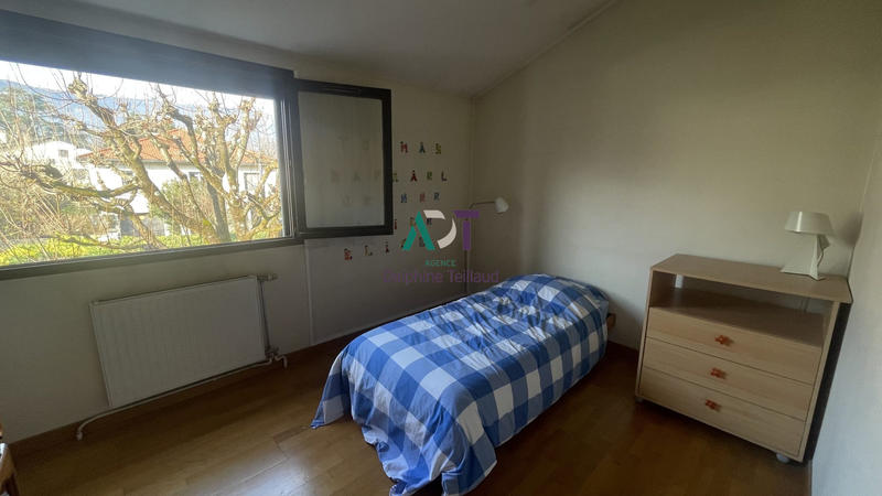 Maison - 121 m² - 6 pièces