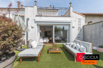 Appartement - 150 m² - 6 pièces