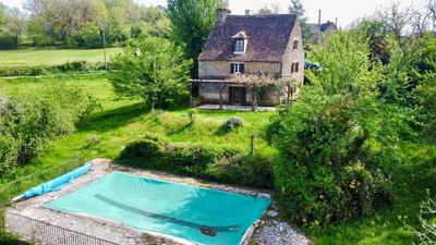 Maison - 98 m² - 4 pièces