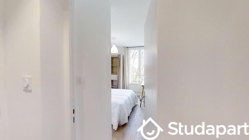 Chambre - 12 m² - 1 pièce