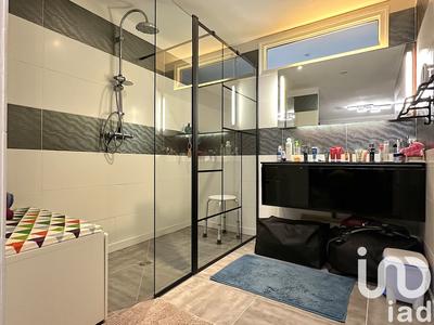 Appartement - 111 m² - 3 pièces