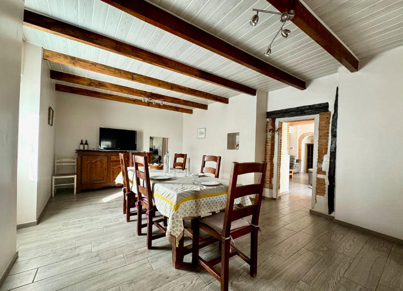 Propriété - 293 m² - 12 pièces