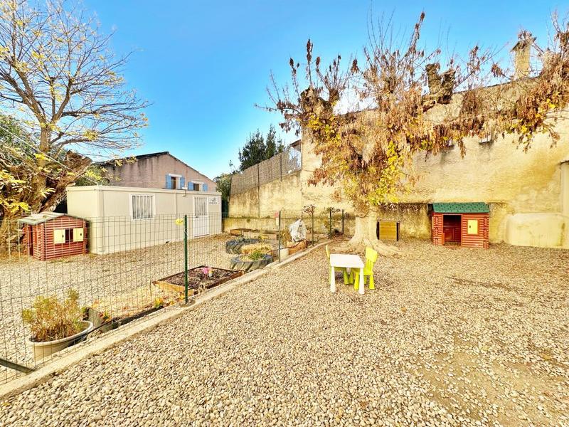 Immeuble - 237 m² - 10 pièces