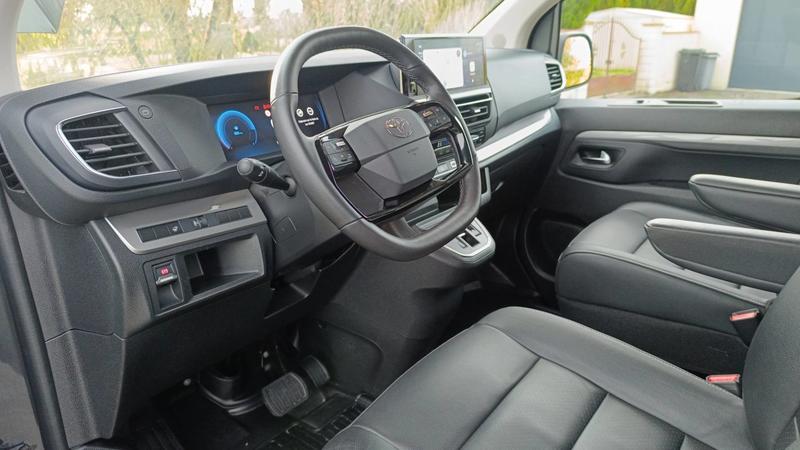 Toyota Proace Pro Ace Cabine Approfondie 2.0 d-4d 180 Bva8 Premium - Première main Garantie constructeur