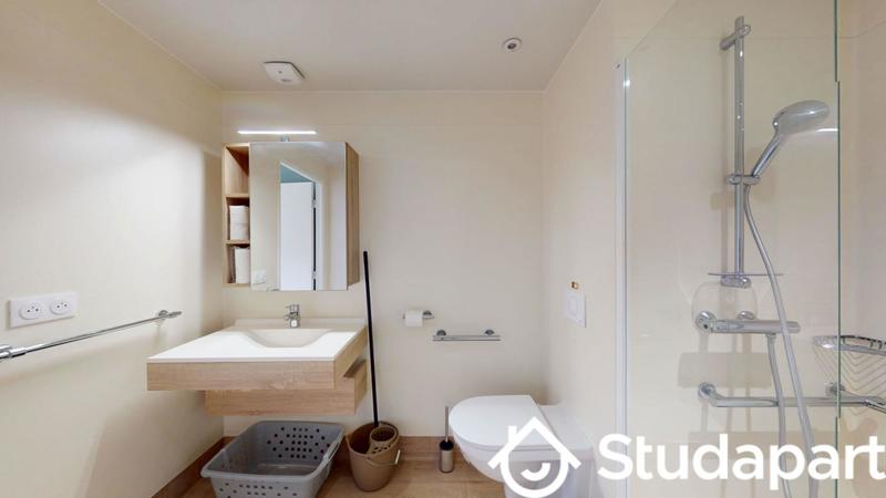 Chambre - 40 m² - 1 pièce