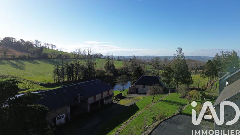 Maison - 245 m² - 5 pièces