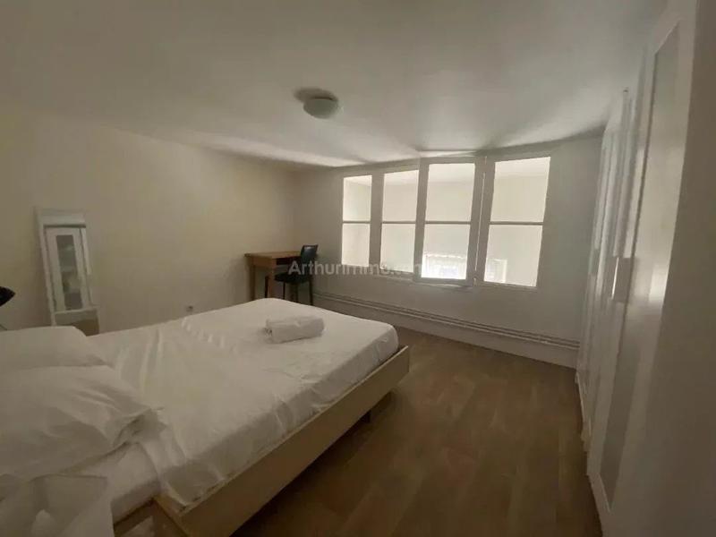 Appartement - 67 m² - 2 pièces