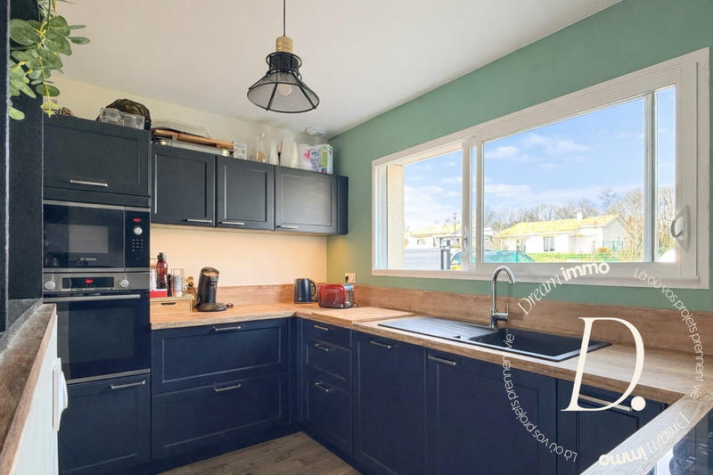 Maison contemporaine - 156 m² - 7 pièces