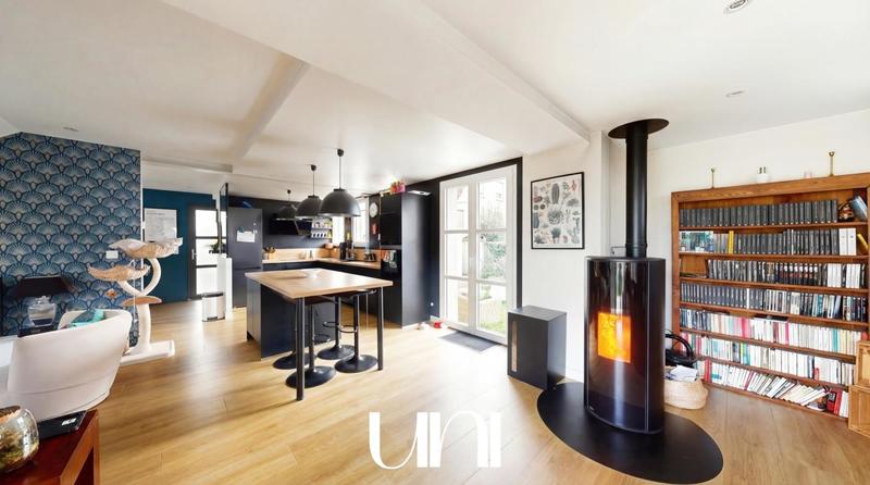 Maison - 84 m² - 3 pièces