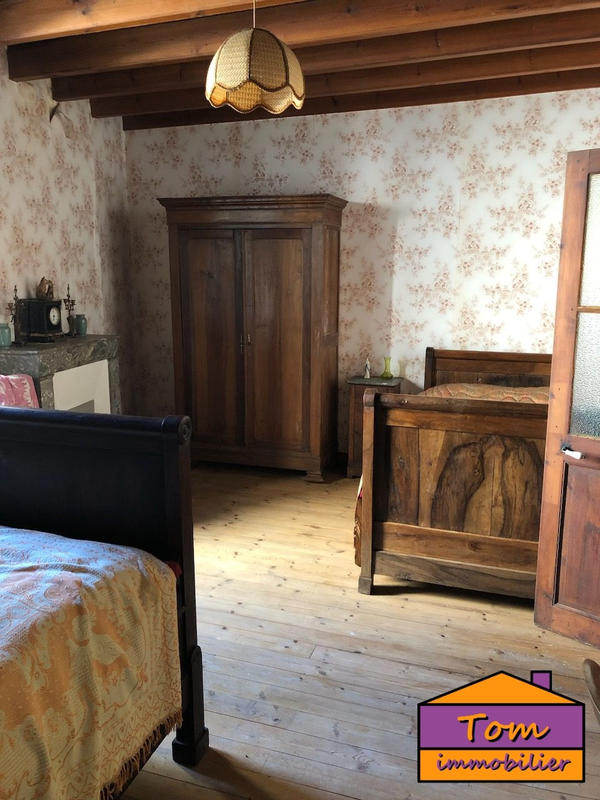 Maison - 140 m² - 5 pièces