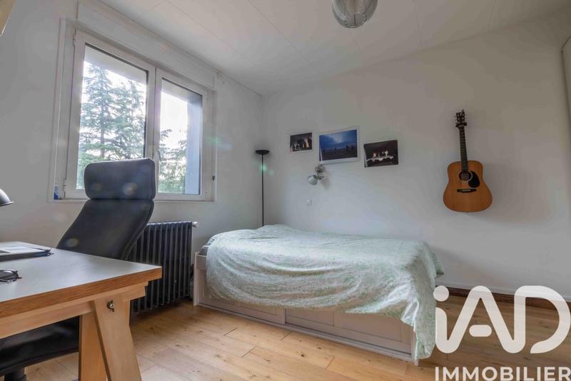 Maison - 266 m² - 10 pièces