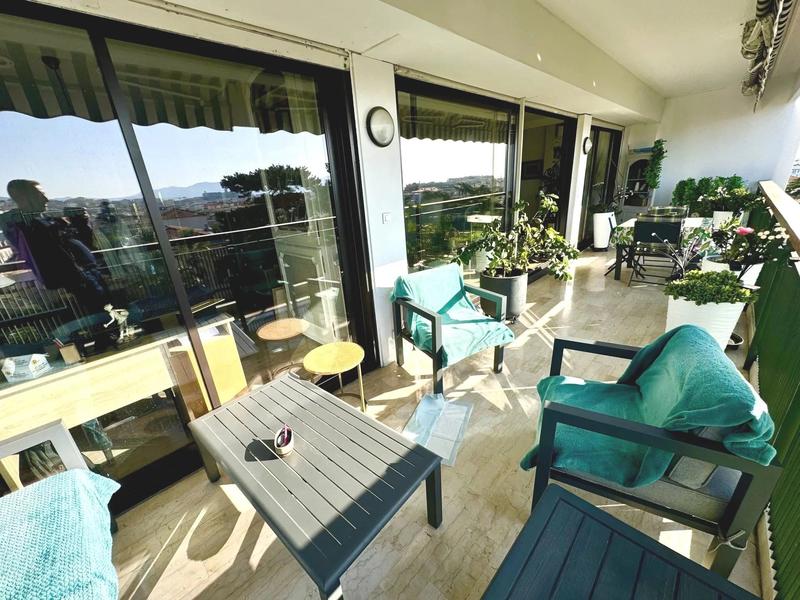 Appartement - 106 m² - 3 pièces