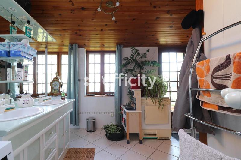 Pavillon - 102 m² - 4 pièces