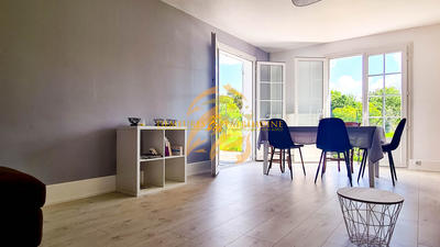 Maison - 85 m² - 4 pièces