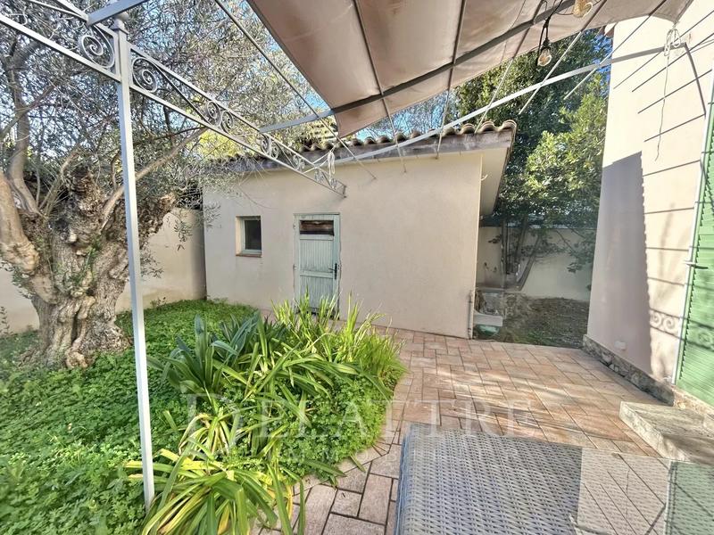 Villa - 110 m² - 6 pièces