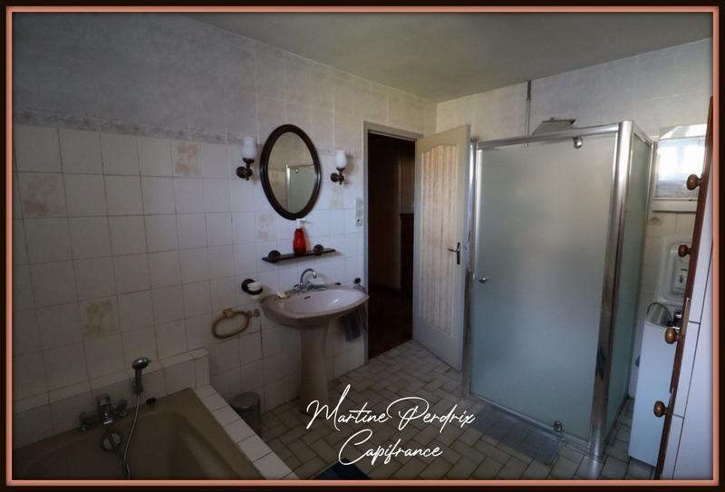 Maison de village - 110 m² - 4 pièces