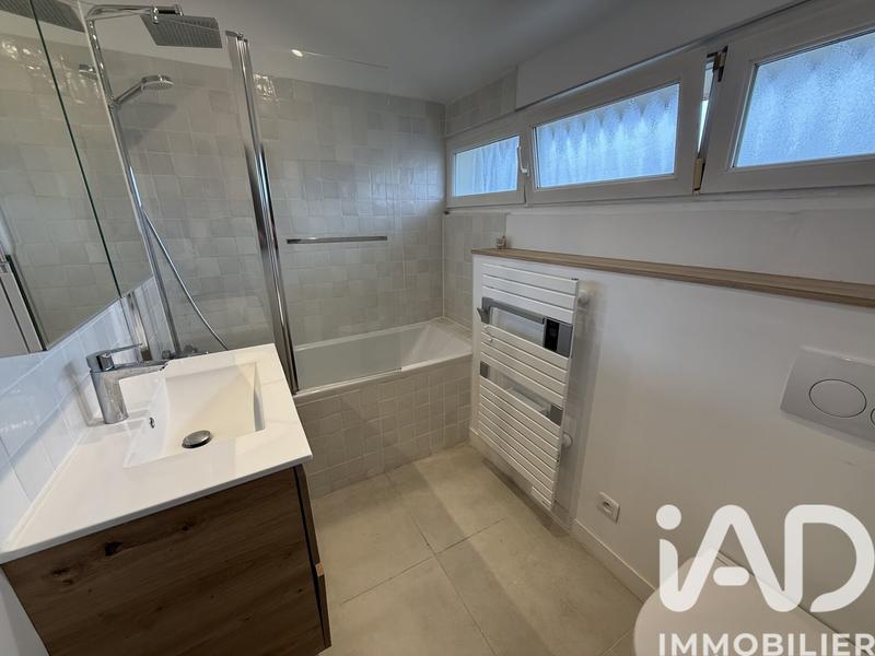 Maison - 92 m² - 4 pièces