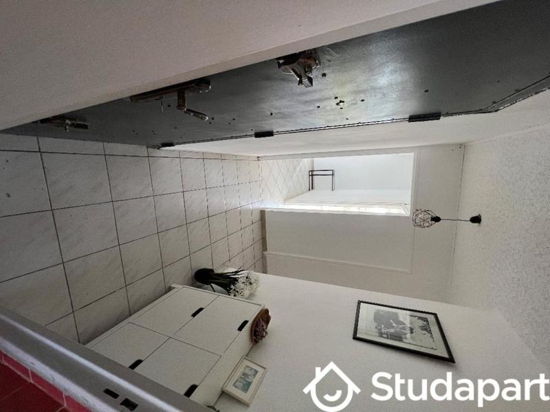 Chambre - 27 m² - 1 pièce