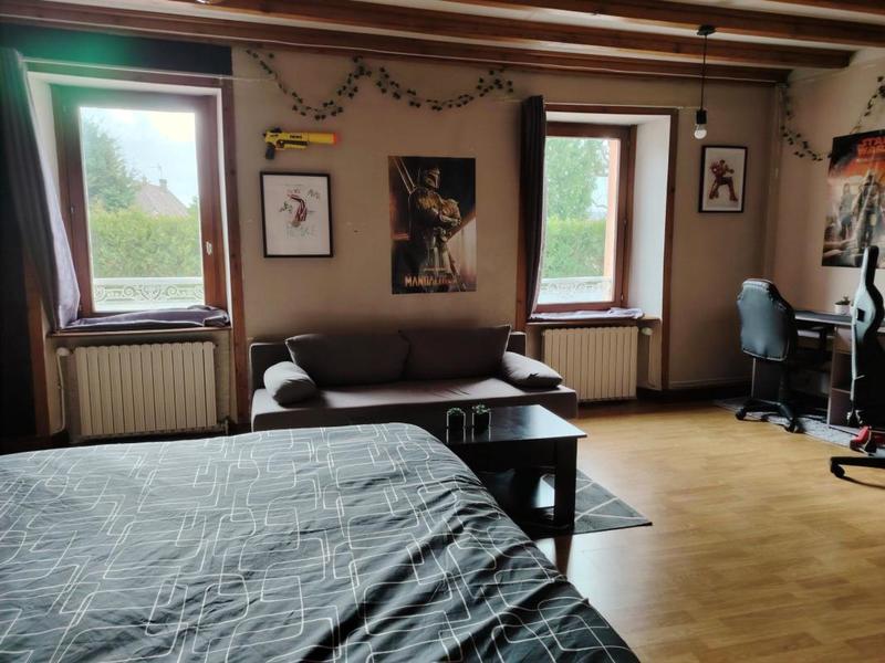 Maison - 225 m² - 10 pièces