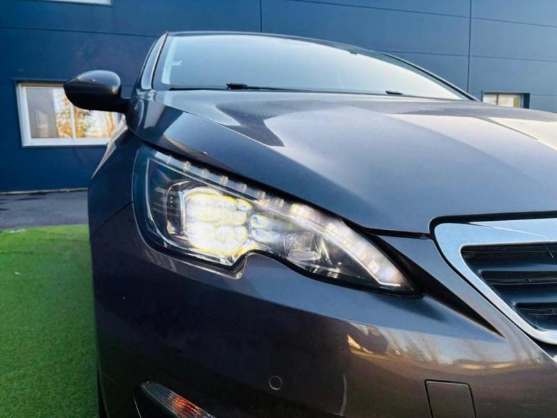 Peugeot 308 II 1.2 Puretech 130 s&amp;S Allure