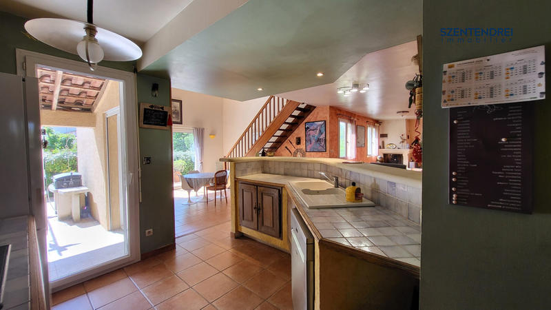 Villa - 153 m² - 5 pièces