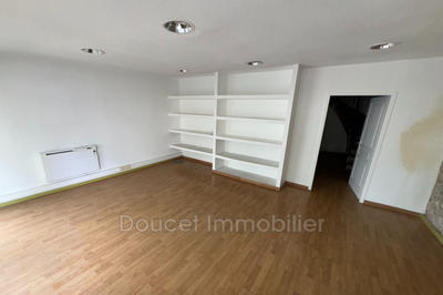 Local commercial - 95 m²