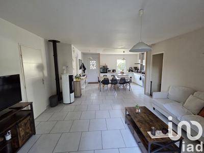 Maison - 90 m² - 5 pièces