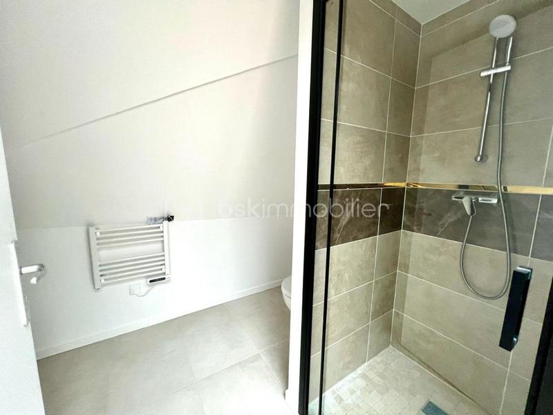 Studio - 24 m² - 1 pièce