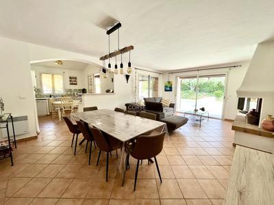 Maison - 103 m² - 4 pièces