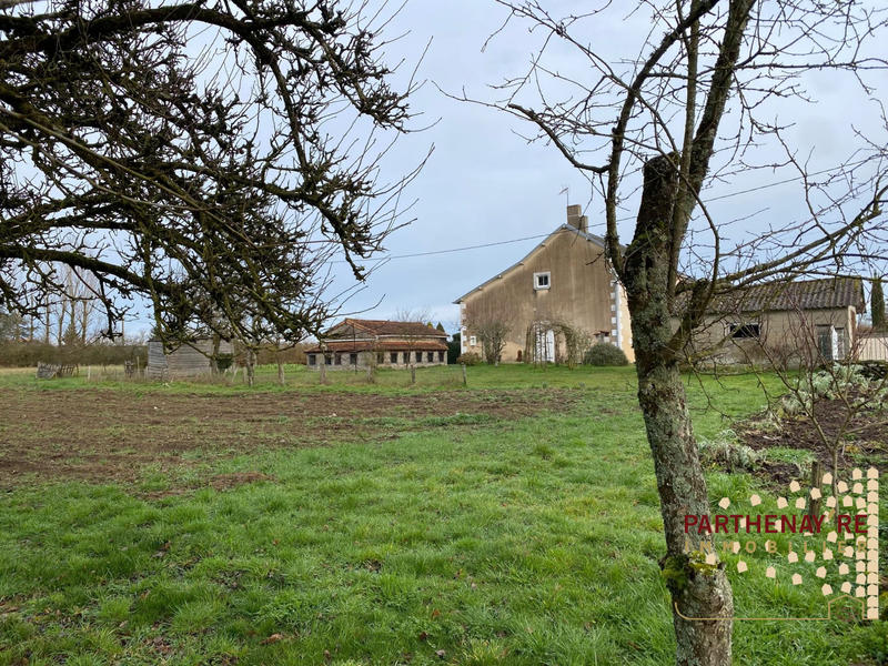 Maison - 97 m² - 4 pièces