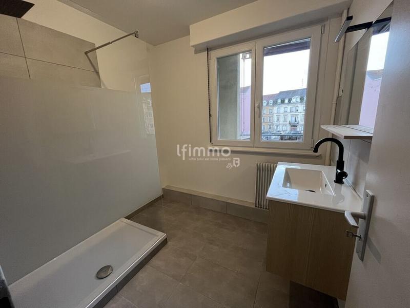 Appartement - 98 m² - 4 pièces