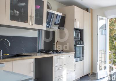 Maison - 146 m² - 7 pièces