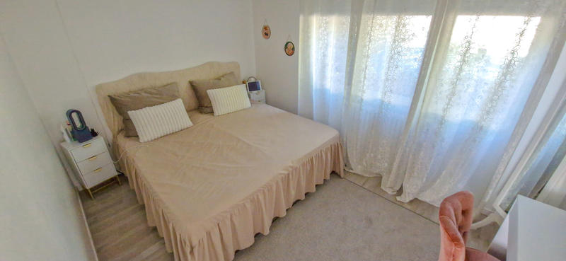 Maison - 178 m² - 10 pièces