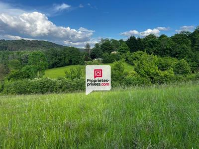 Terrain constructible - 3 350 m²