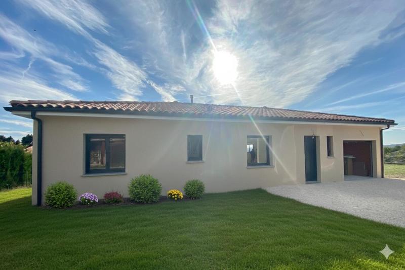 Maison - 95 m² - 4 pièces