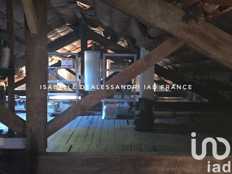 Appartement - 121 m² - 7 pièces