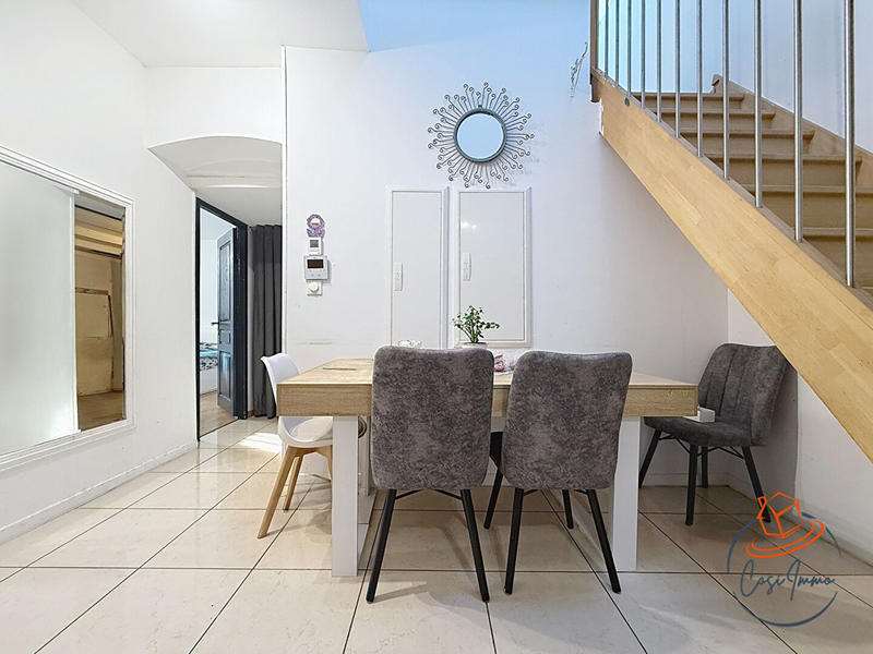 Maison - 160 m² - 7 pièces