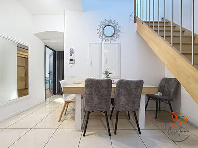 Maison - 160 m² - 7 pièces