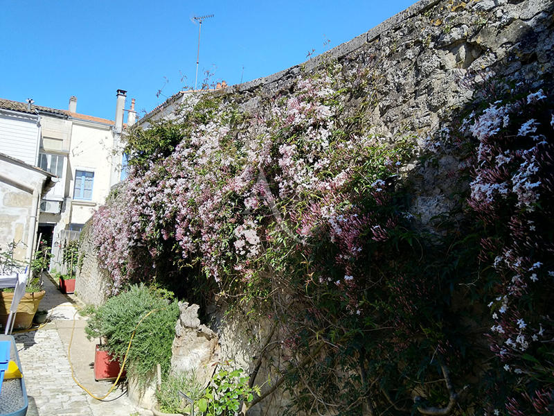 Maison - 158 m² - 6 pièces