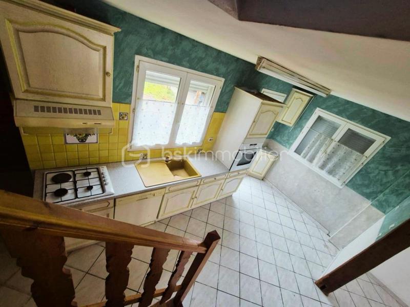 Maison ancienne - 130 m² - 3 pièces