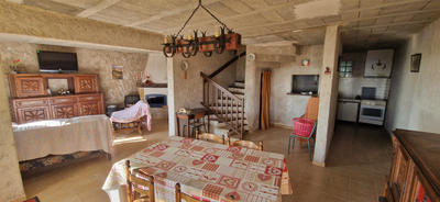 Maison de village - 206 m² - 10 pièces