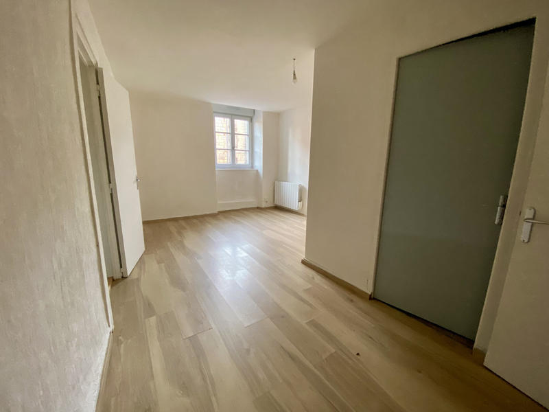 Appartement - 76 m² - 3 pièces