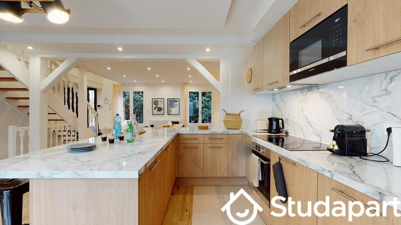 Chambre - 12 m² - 1 pièce