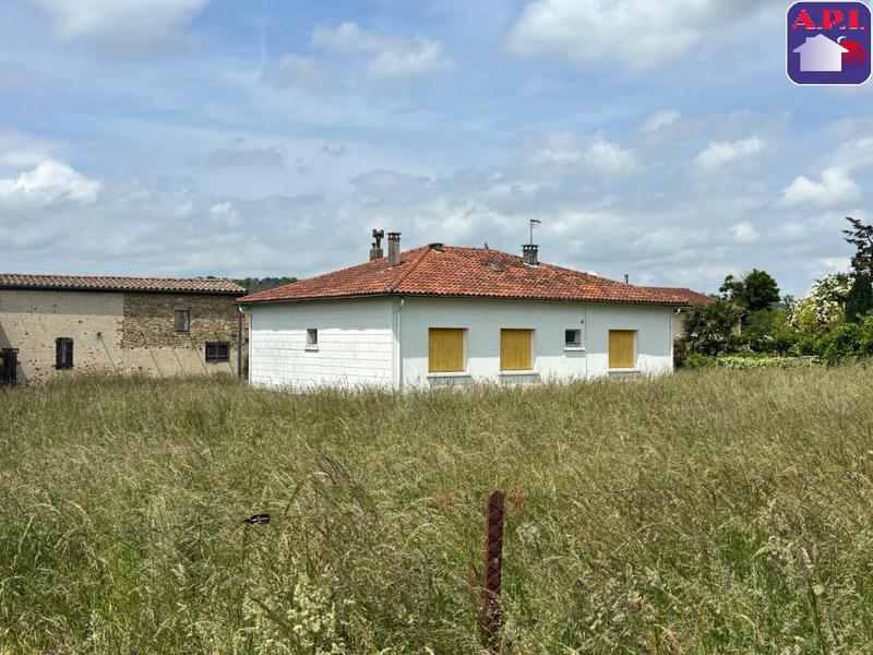 Maison - 90 m² - 6 pièces