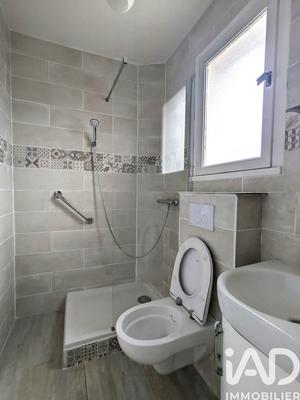 Maison - 91 m² - 5 pièces