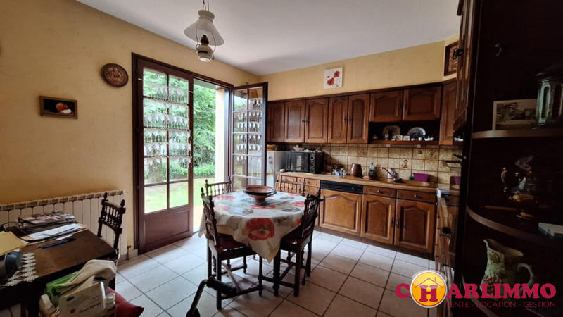 Maison traditionnelle - 130 m² - 6 pièces