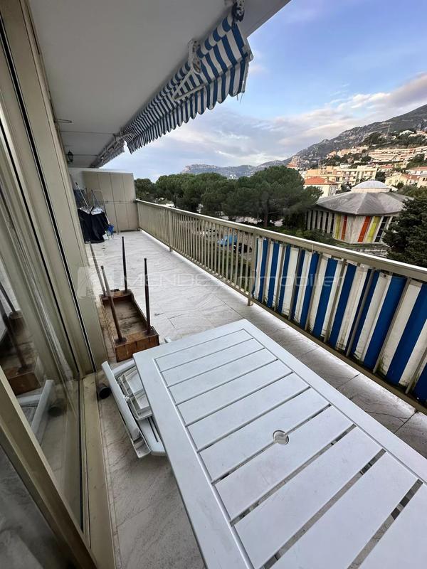 Appartement - 89 m² - 3 pièces