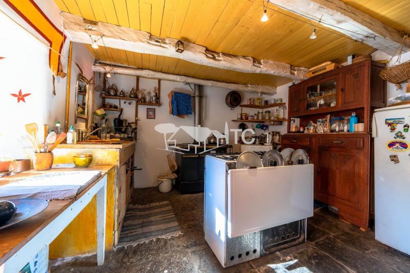 Mas - 78 m² - 7 pièces