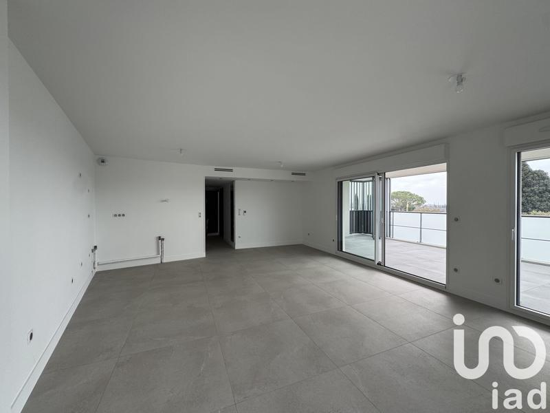 Appartement - 80 m² - 3 pièces